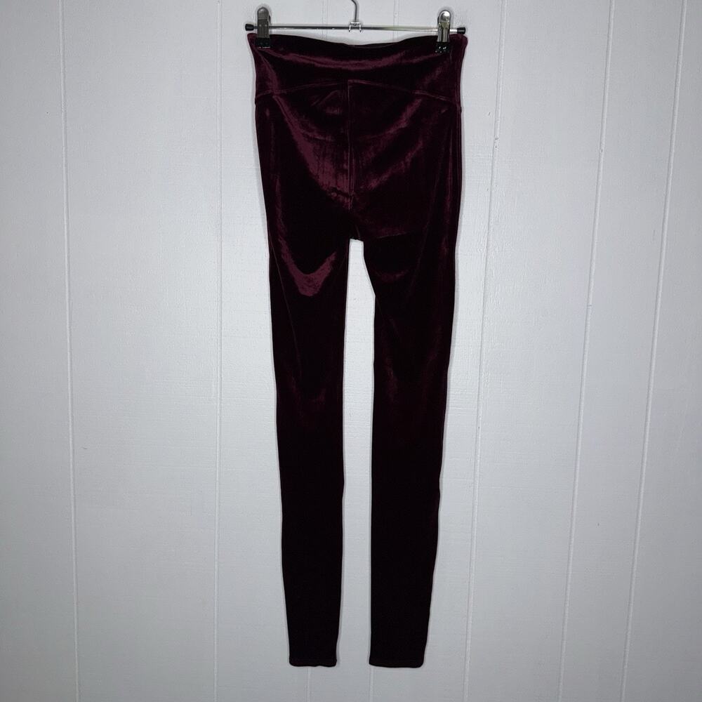 Spanx Women’s High Rise Velvet Leggings Rich Burgundy Size S NWT - Picture 3 of 7